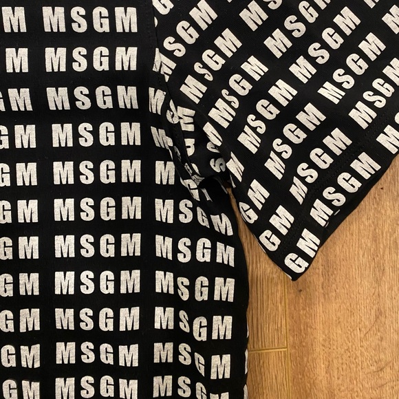 MSGM T-Shirt - Picture 7 of 7